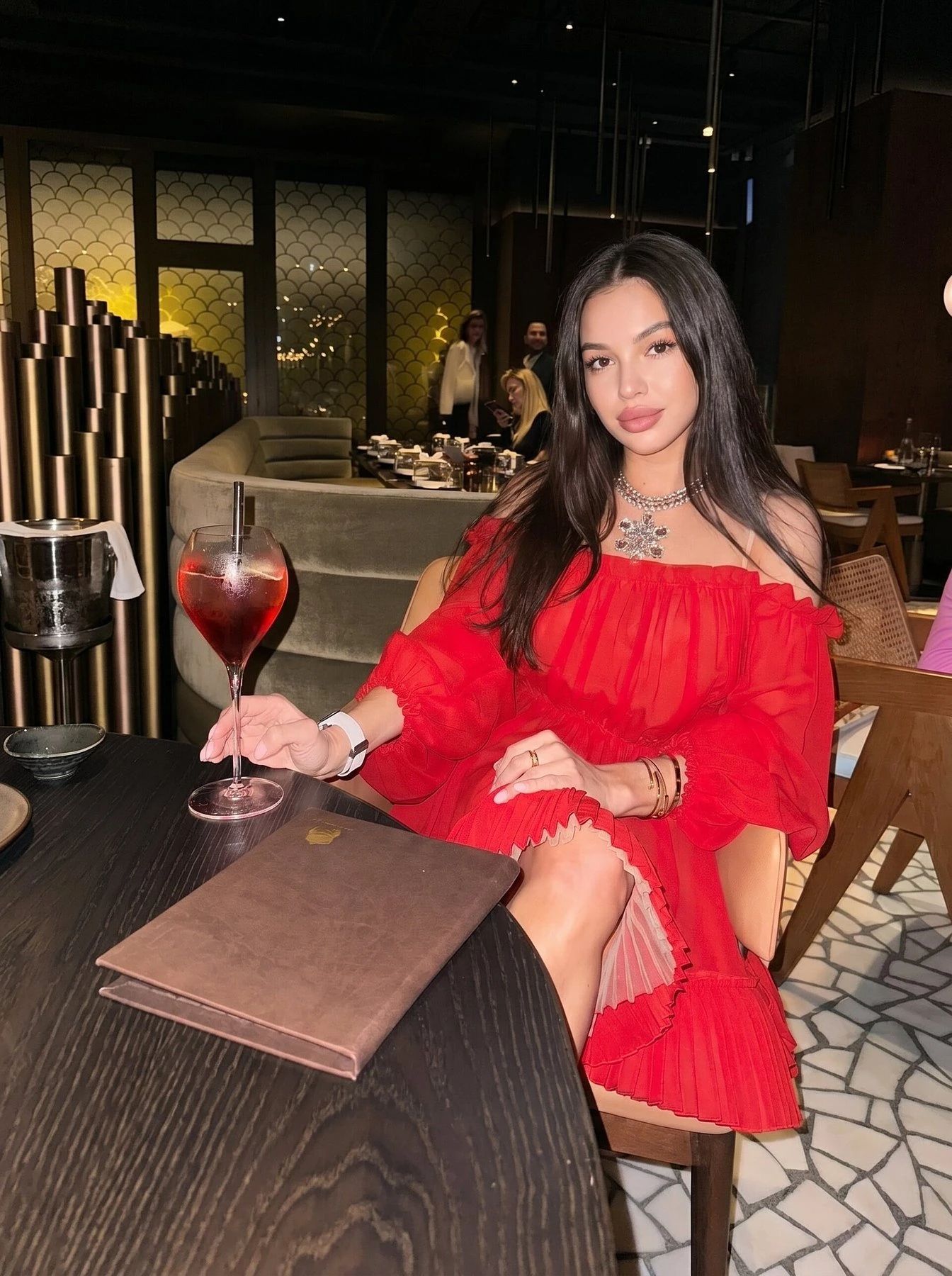 Jade – Kazakhstani escort in Hong Kong — 5 / 7