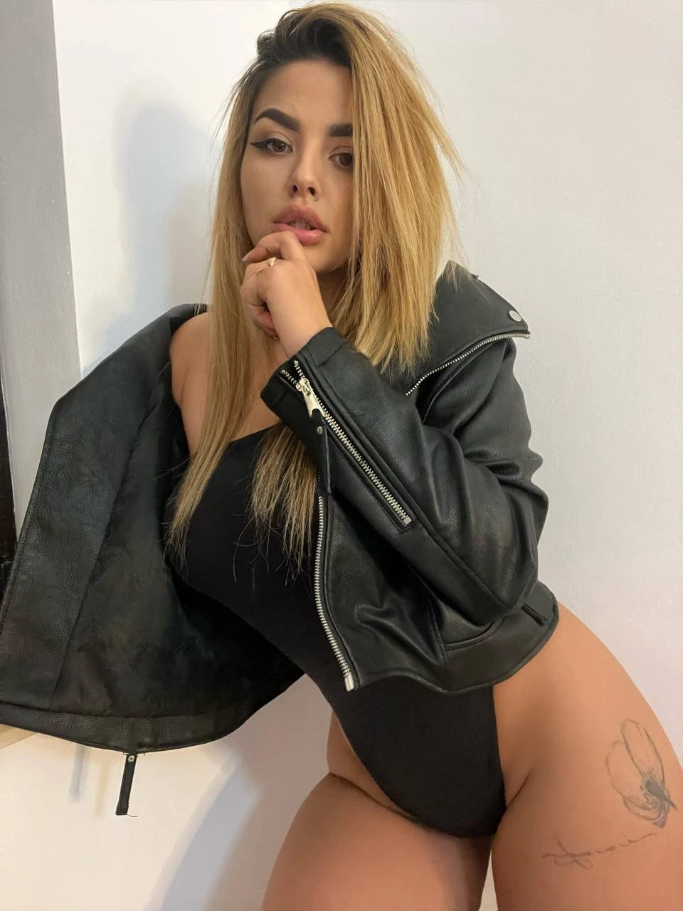 2 DAILY MEETS • QUALITY OVER QUANTITY – Romanian escort in Bangalore — 12 / 22