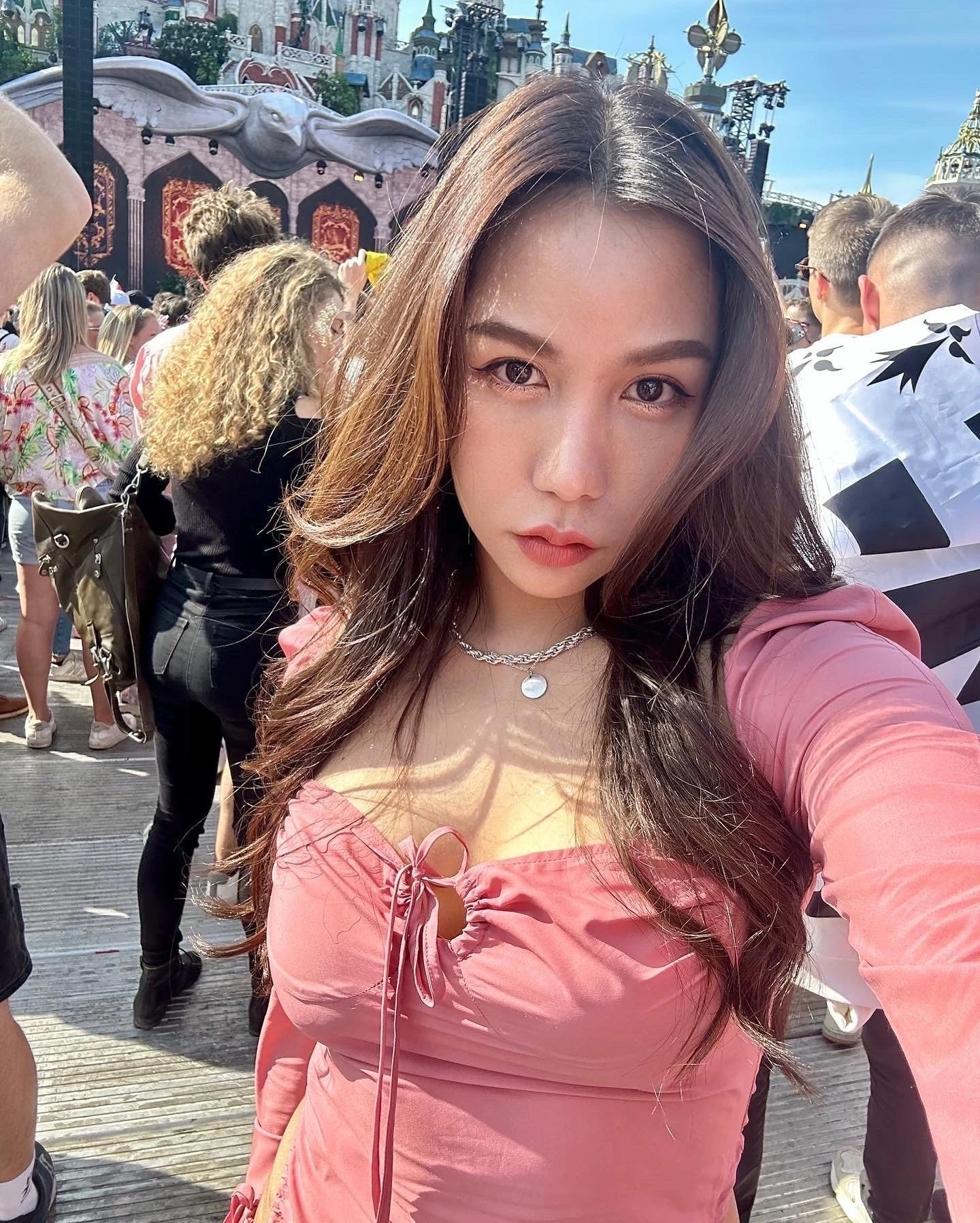 Cara 3week in Hong Kong – Japanese escort in Hong Kong — 3 / 11