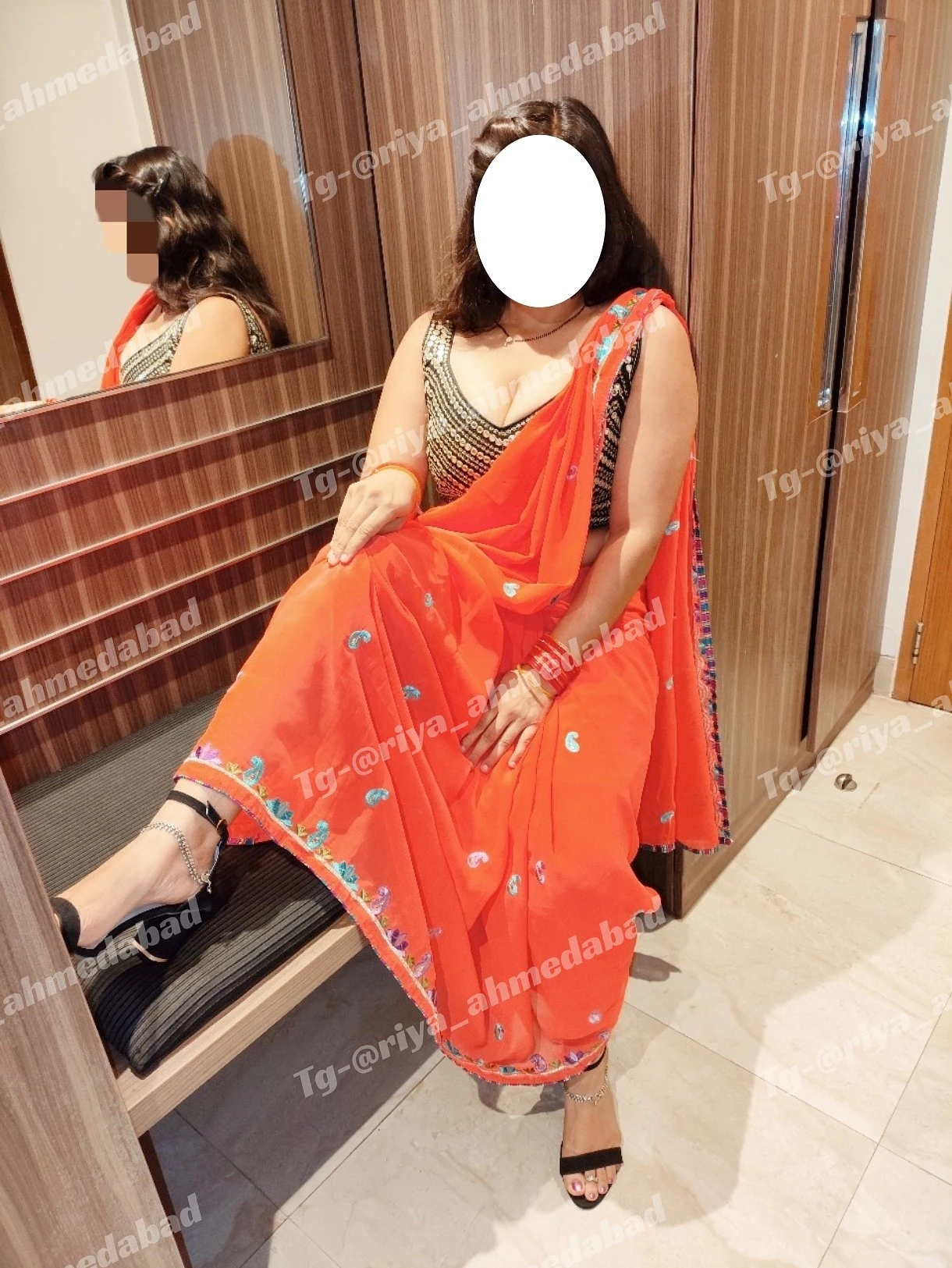 Riya Sharma(CAM show & Realmeet)) – Indian escort in Ahmedabad — 8 / 9