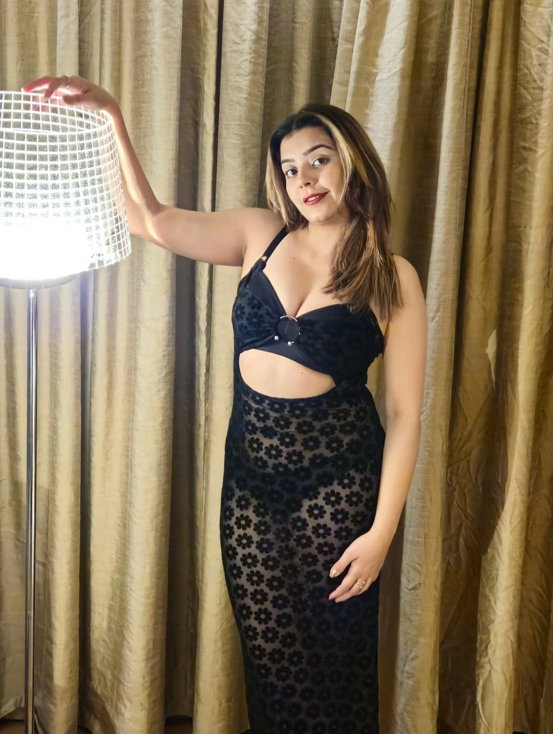 Shweta – Indian escort in Chandigarh — 2 / 5