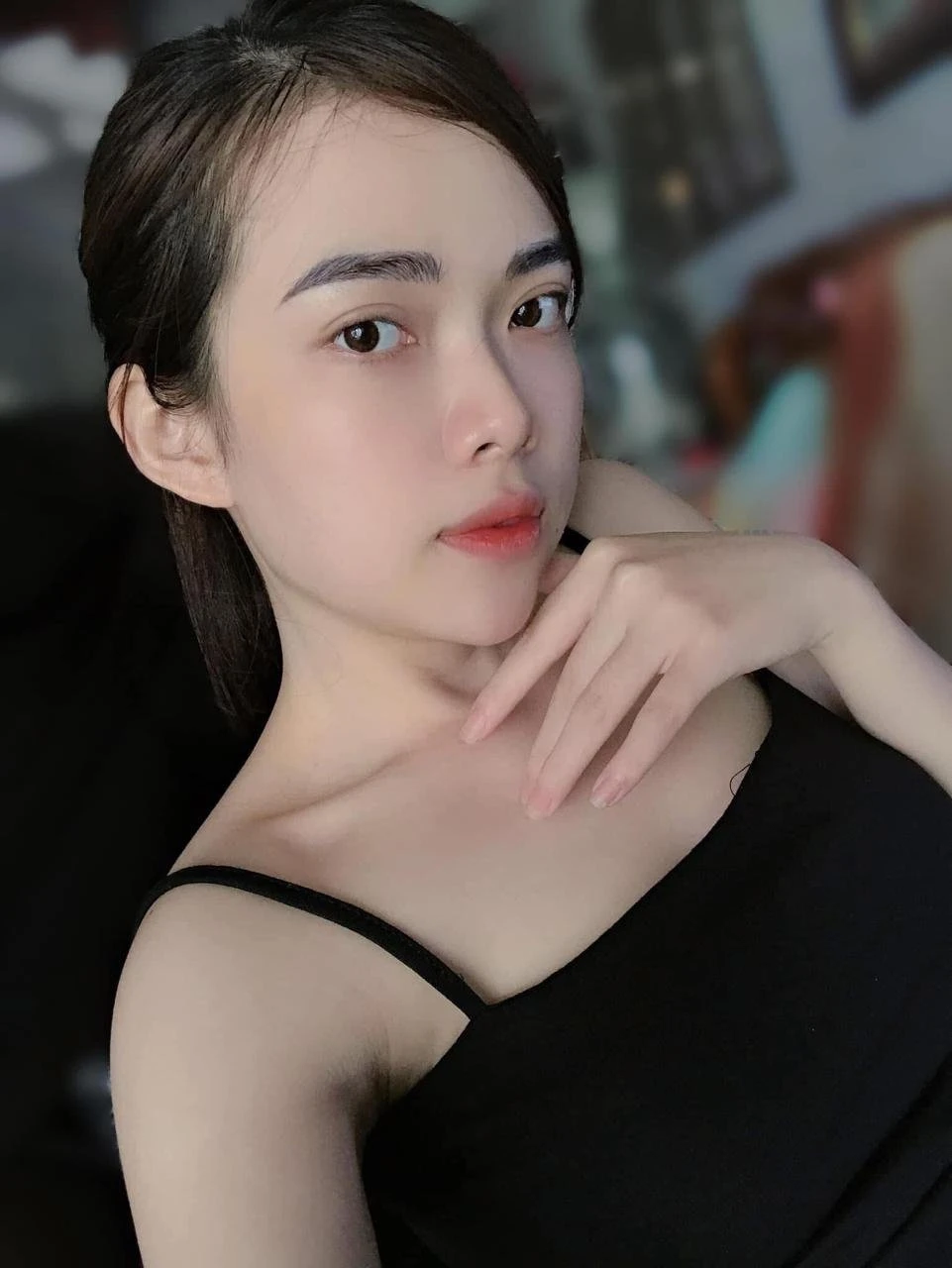 Mimi – Vietnamese masseuse in Ahmedabad — 1 / 3