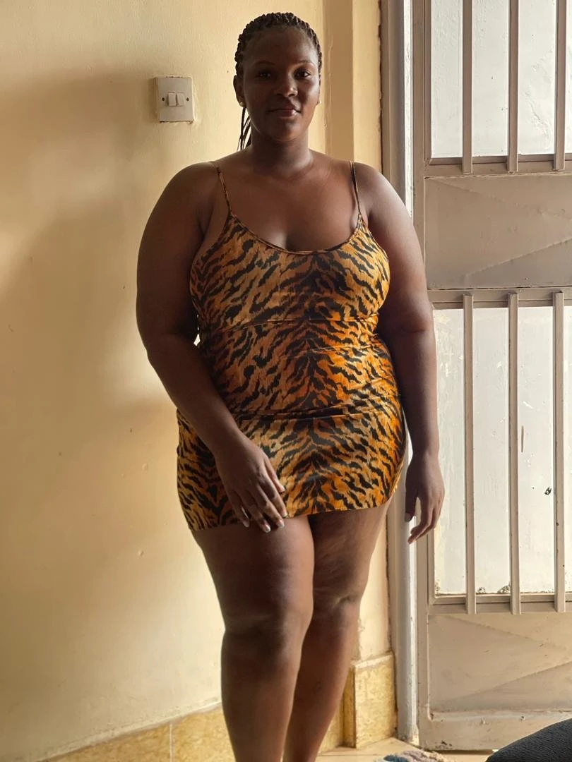 Botilycious Daisy – Rwandan escort in Chennai — 1 / 5
