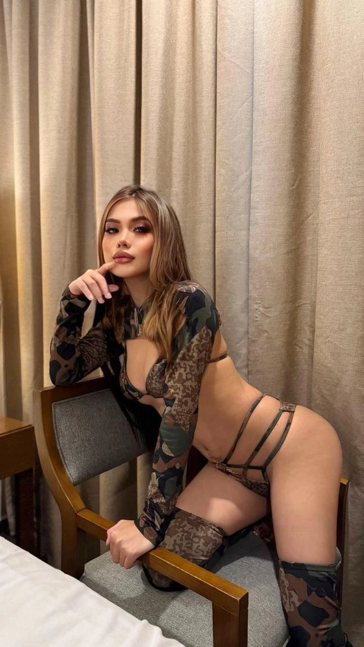 SAKURA CELESTE – escort in Hong Kong — 8 / 10