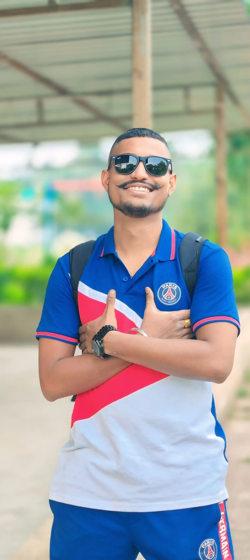 Desi Bull – Indian escort in Bangalore — 2 / 3