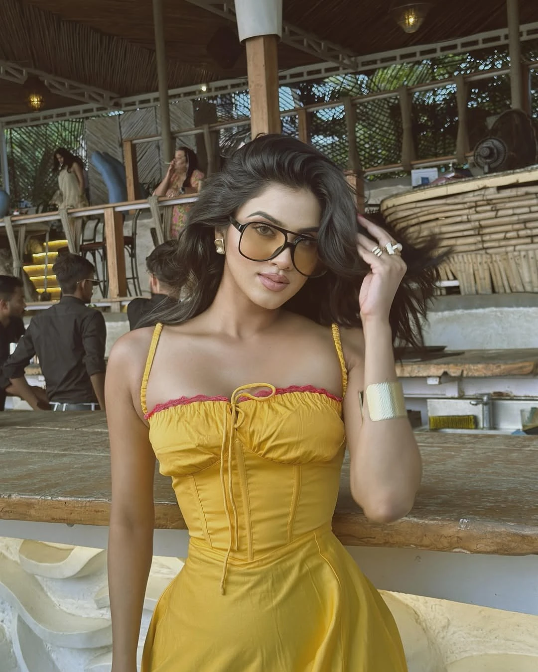 Anushka – Indian escort in Candolim, Goa — 4 / 5