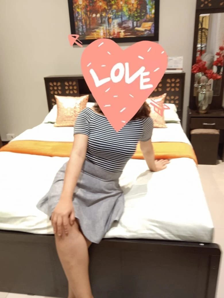 Danya – Indian escort in Bangalore — 2 / 4