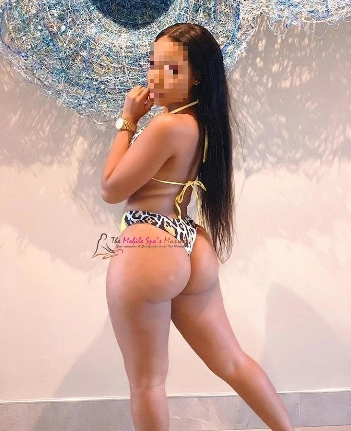 Gwen from Brazil – Brazilian escort in Bangalore — 3 / 7
