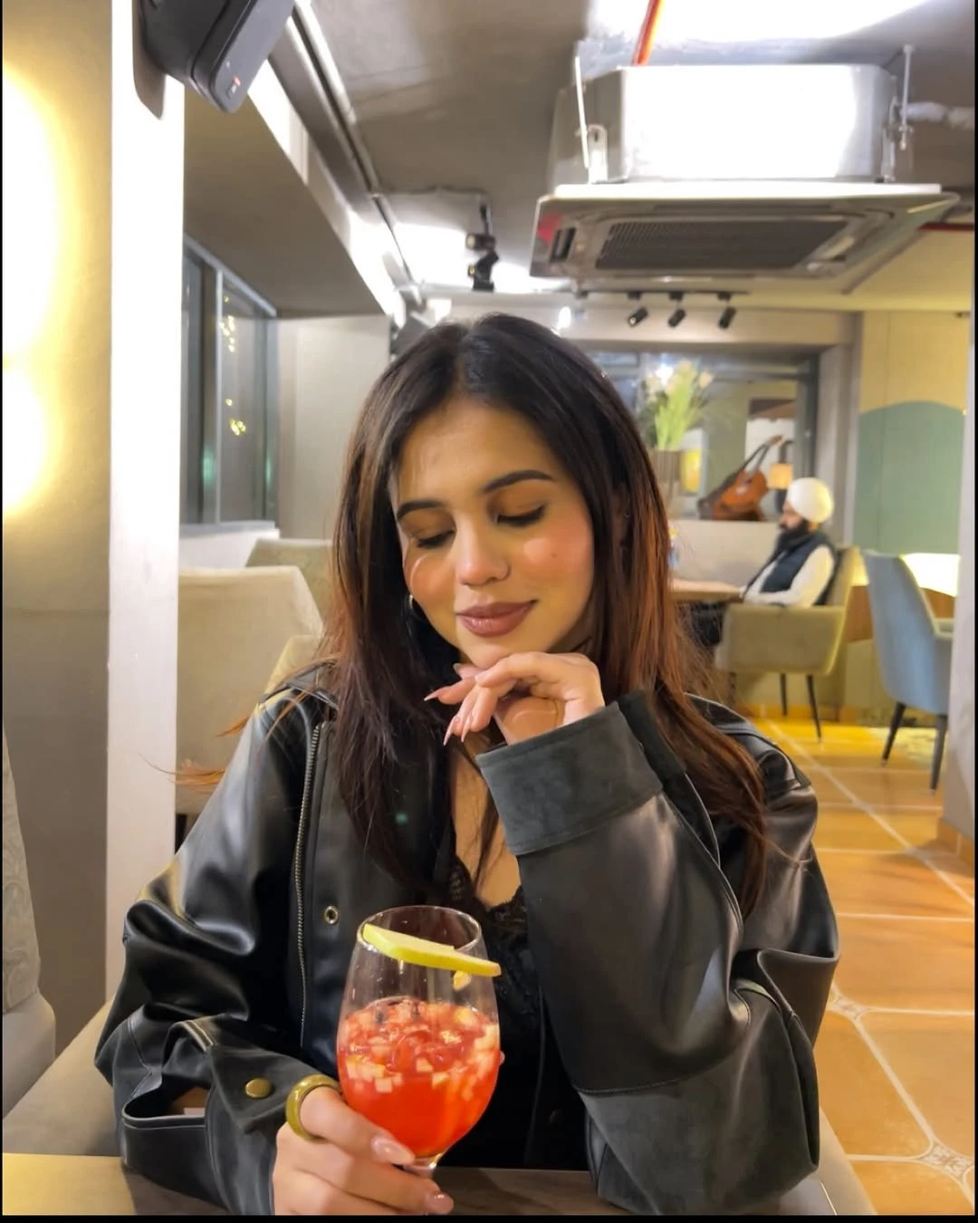 Anushka – Indian escort in Ahmedabad, Escort, Ahmedabad
