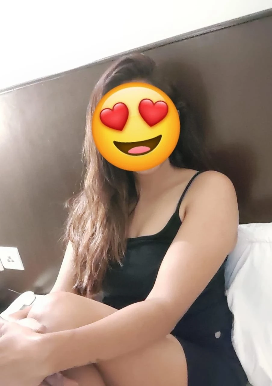 Priya Independent Girl – Indian escort in Bangalore — 6 / 13