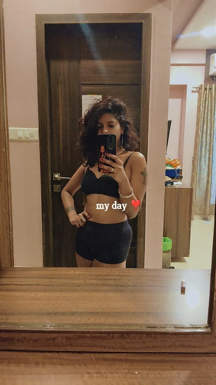 Nikki! 🫦 Independent girl Goa – Indian escort agency in Candolim, Goa — 4 / 15