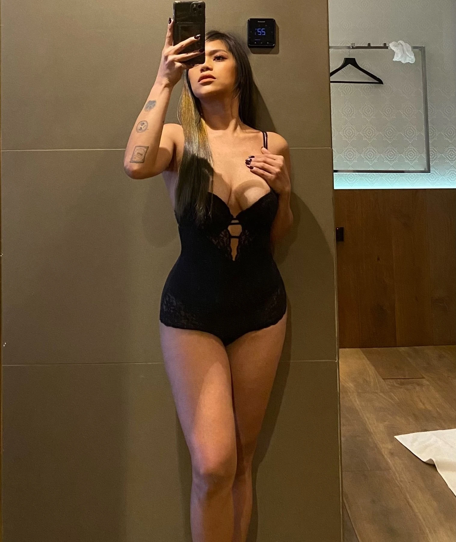 Latina Girl in town 100% real – Colombian escort in Hong Kong — 3 / 11