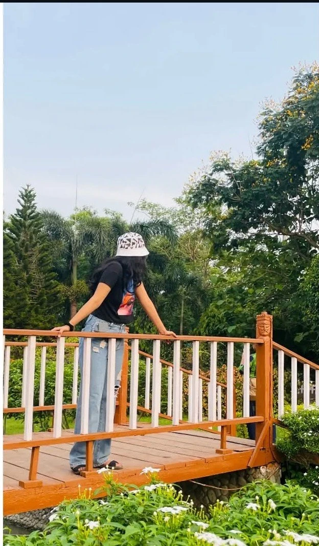 Alina – escort in Bangalore — 3 / 4