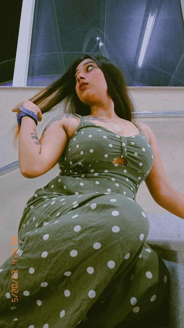 🟢 Simran Premium Massage & Companion – Indian escort in Faridabad — 2 / 3