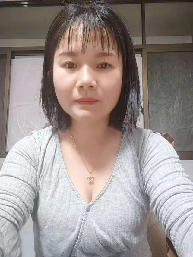 Tinay – Chinese escort in Tirana — 5 / 6