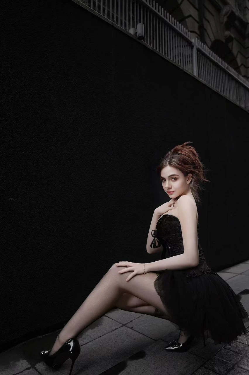 Lina – Russian escort in Hong Kong — 3 / 6