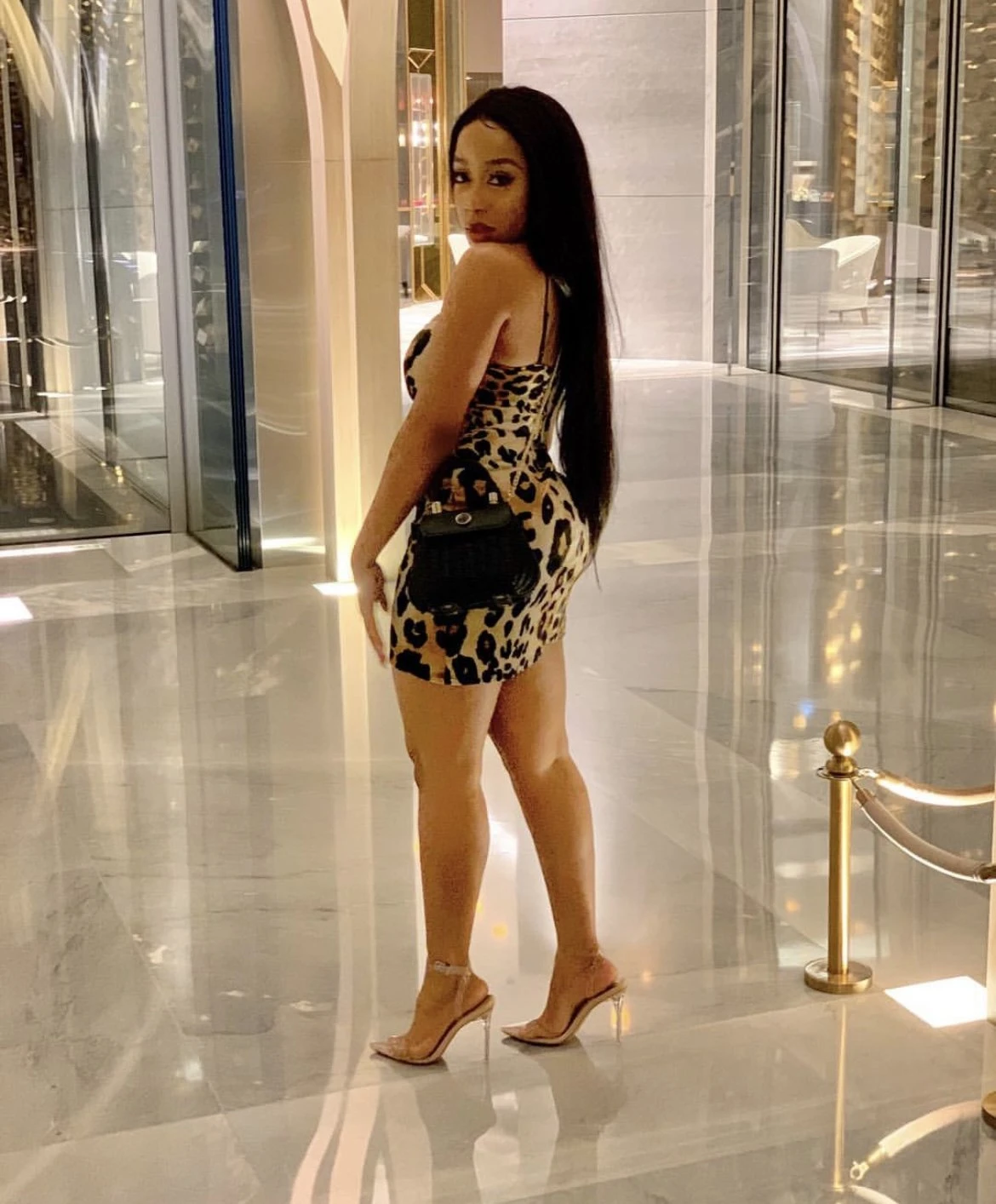 April – Ghanaian dominatrix in Cotonou — 4 / 6