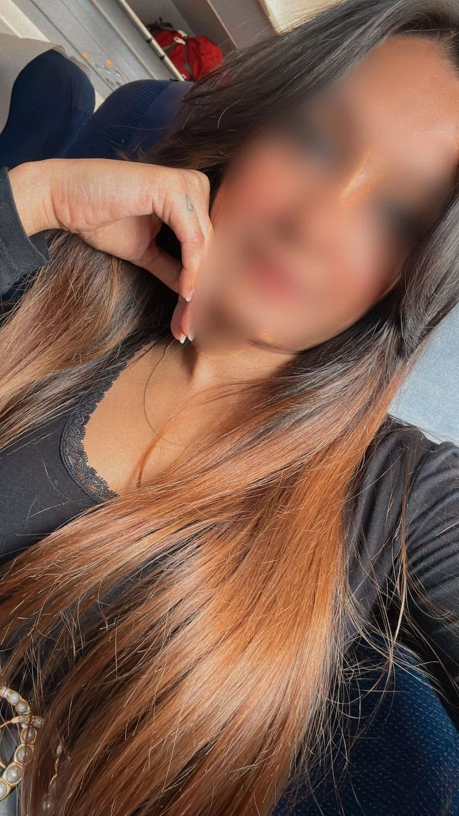 Aayushi Independent in bangalore – Indian escort in Bangalore, Escort, Banga