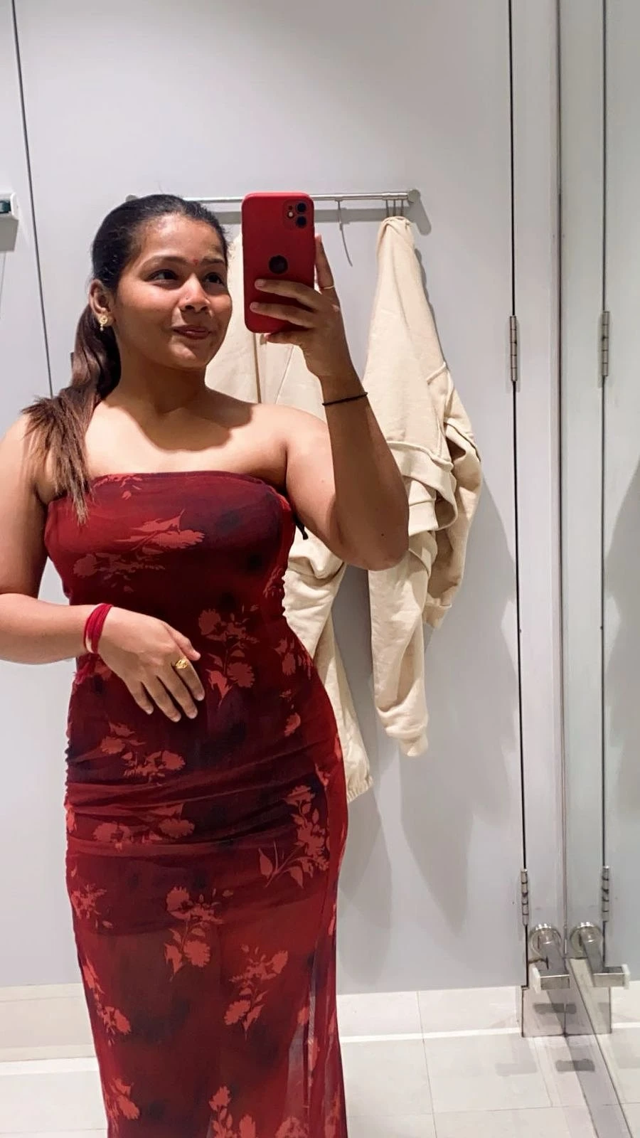 (Individual) real meet & cam show, chat – Indian escort in Chennai — 5 / 6