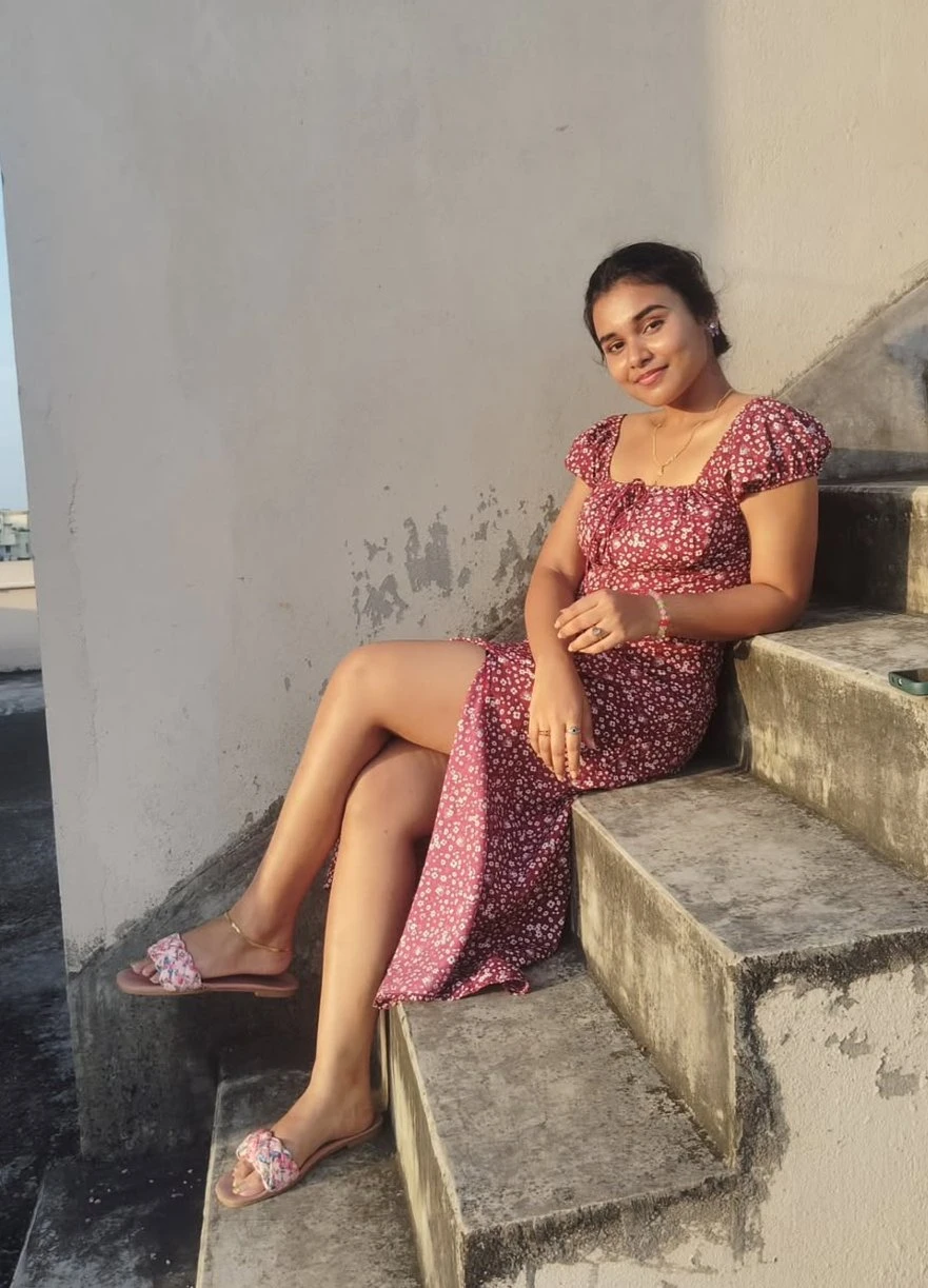 Radhika Singh – Indian escort in Chennai — 1 / 4