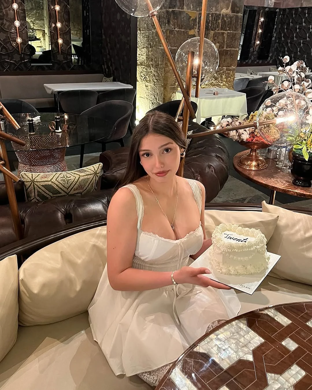 Ishani – Indian escort in Chandigarh — 8 / 10