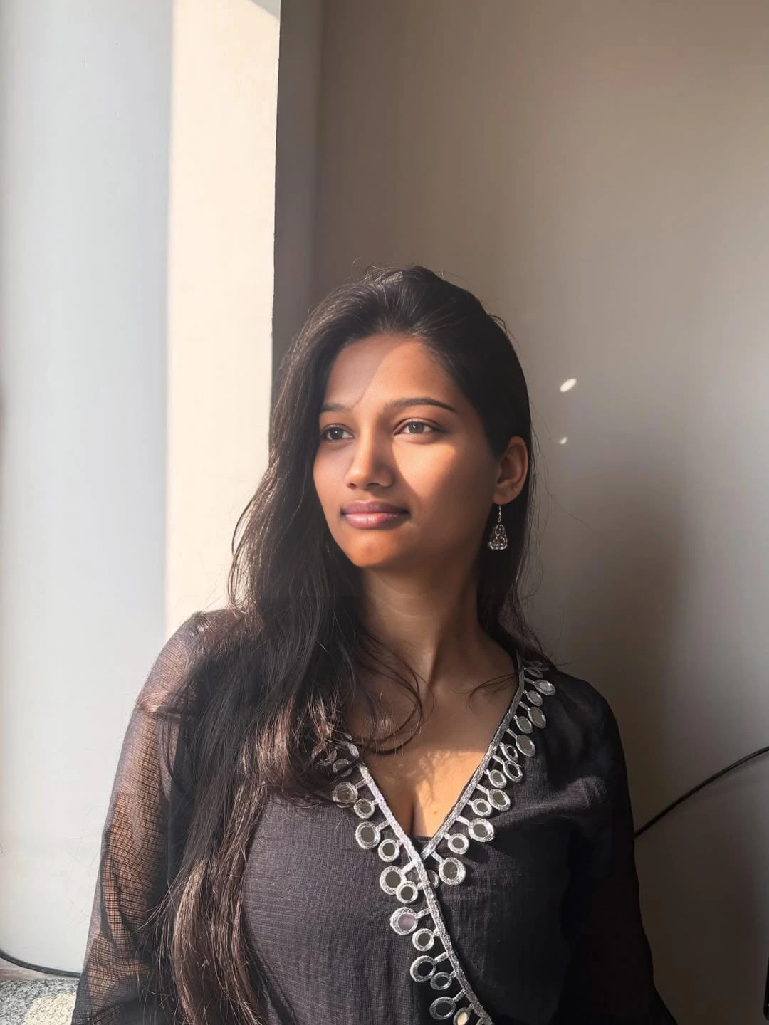 ZOYA REAL MEET – Indian escort in Bangalore — 2 / 3