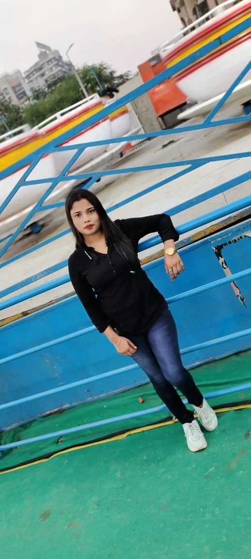 Aditi Patel Here Mumbai – Indian escort agency in Bangalore — 2 / 5