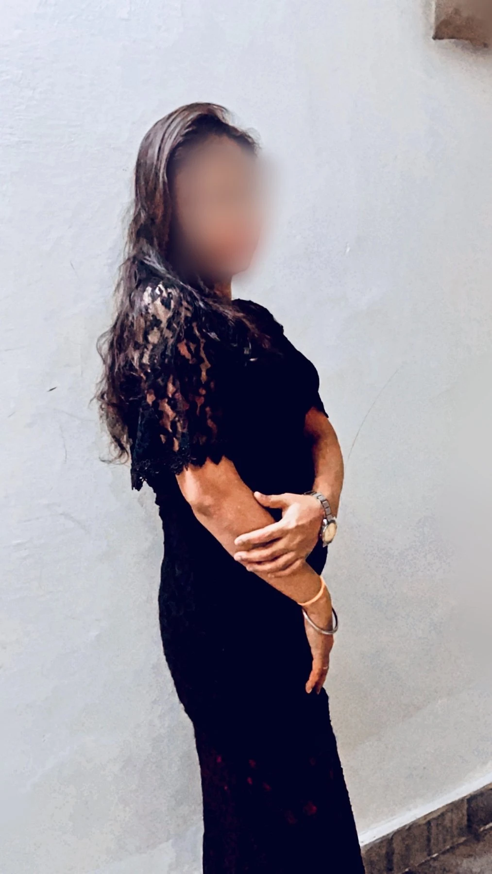 Ms Priya Cam SERVICE only – Indian escort in Bangalore — 3 / 5