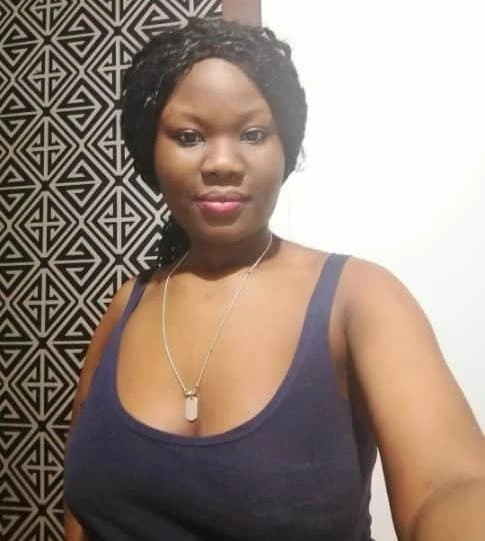Asha – Algerian escort in Chandigarh — 2 / 5