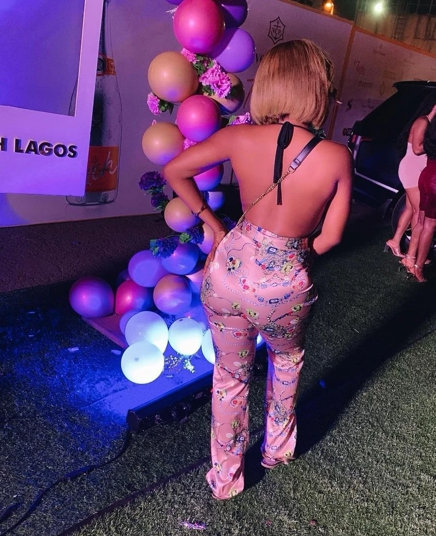 Larry Doll – Nigerian escort in Cotonou — 3 / 5