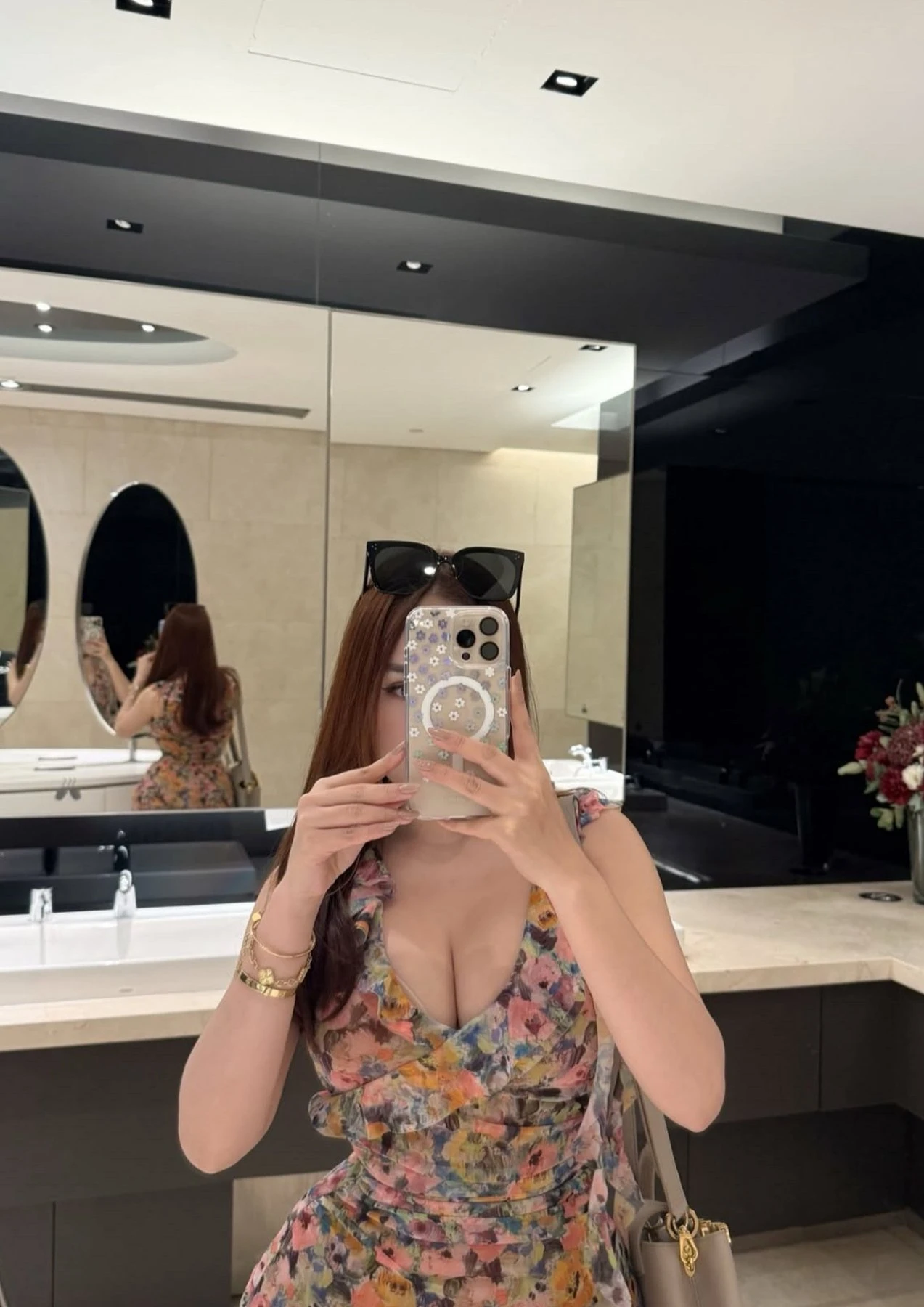 Carlie, 🇸🇬 Gfe & Cam – Brazilian escort in Ahmedabad — 4 / 6