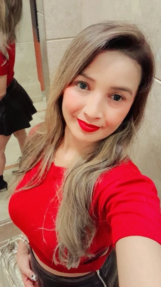 Aditi Escort – Indian escort in Candolim, Goa — 4 / 5