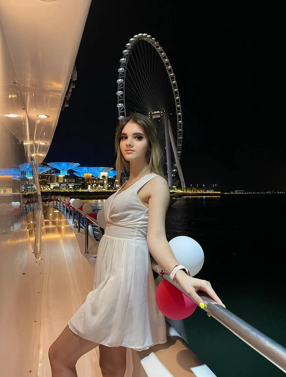 Sasha – Russian escort in Hong Kong — 4 / 10