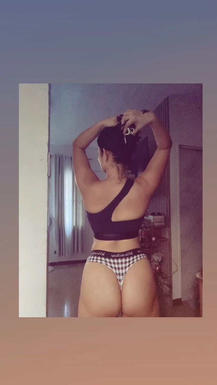 Hilary – Vietnamese escort in Hong Kong — 2 / 6