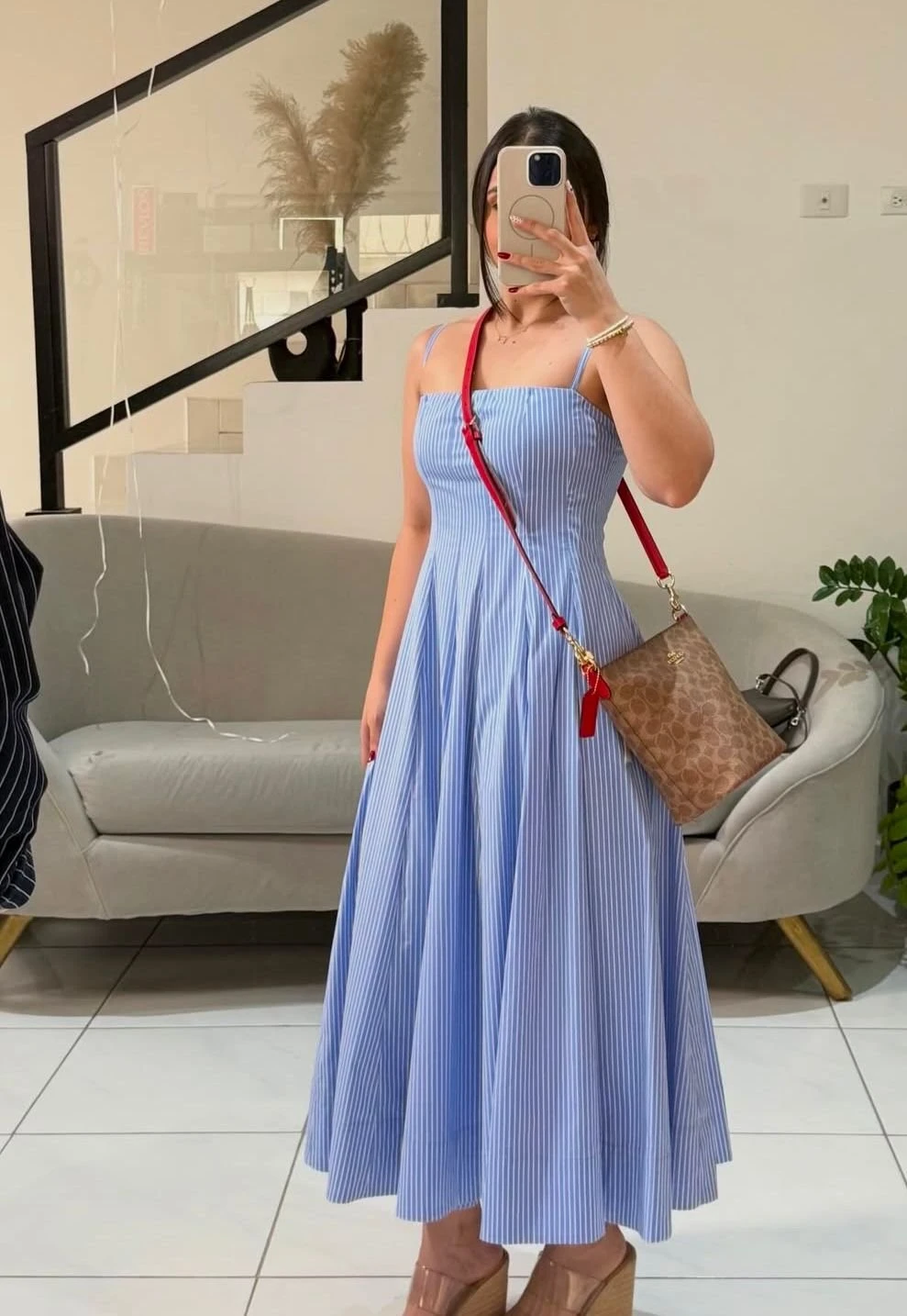 Joya – Indian escort in Bangalore — 3 / 4
