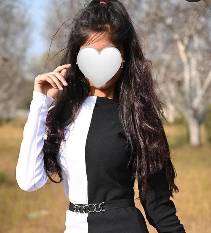 Navya – Indian escort in Chandigarh — 5 / 7