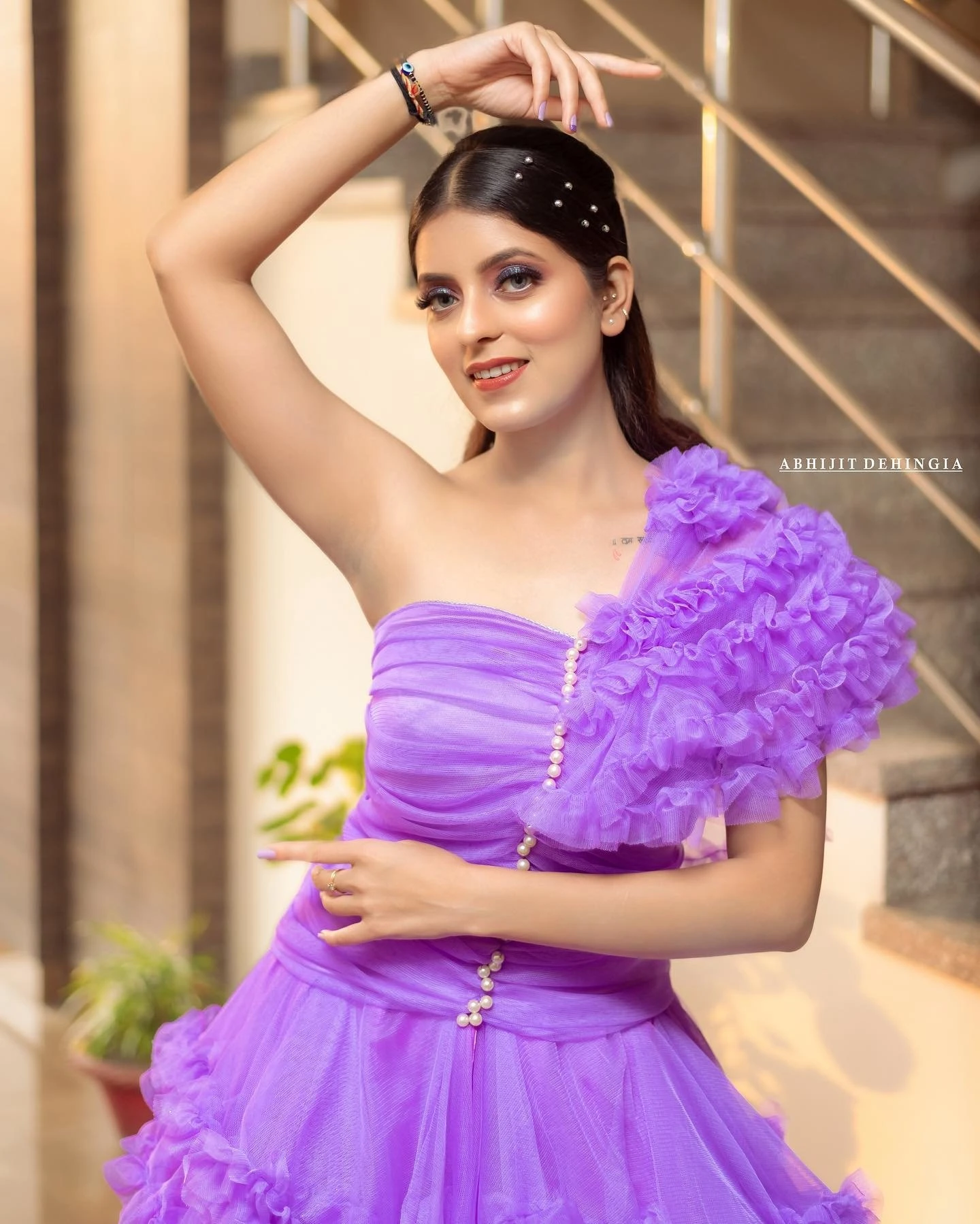 Sneha Jain – Indian escort in Bangalore — 4 / 5