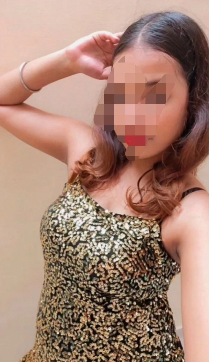 Kanak (wabcam & real meet) – Indian escort in Ahmedabad — 2 / 4