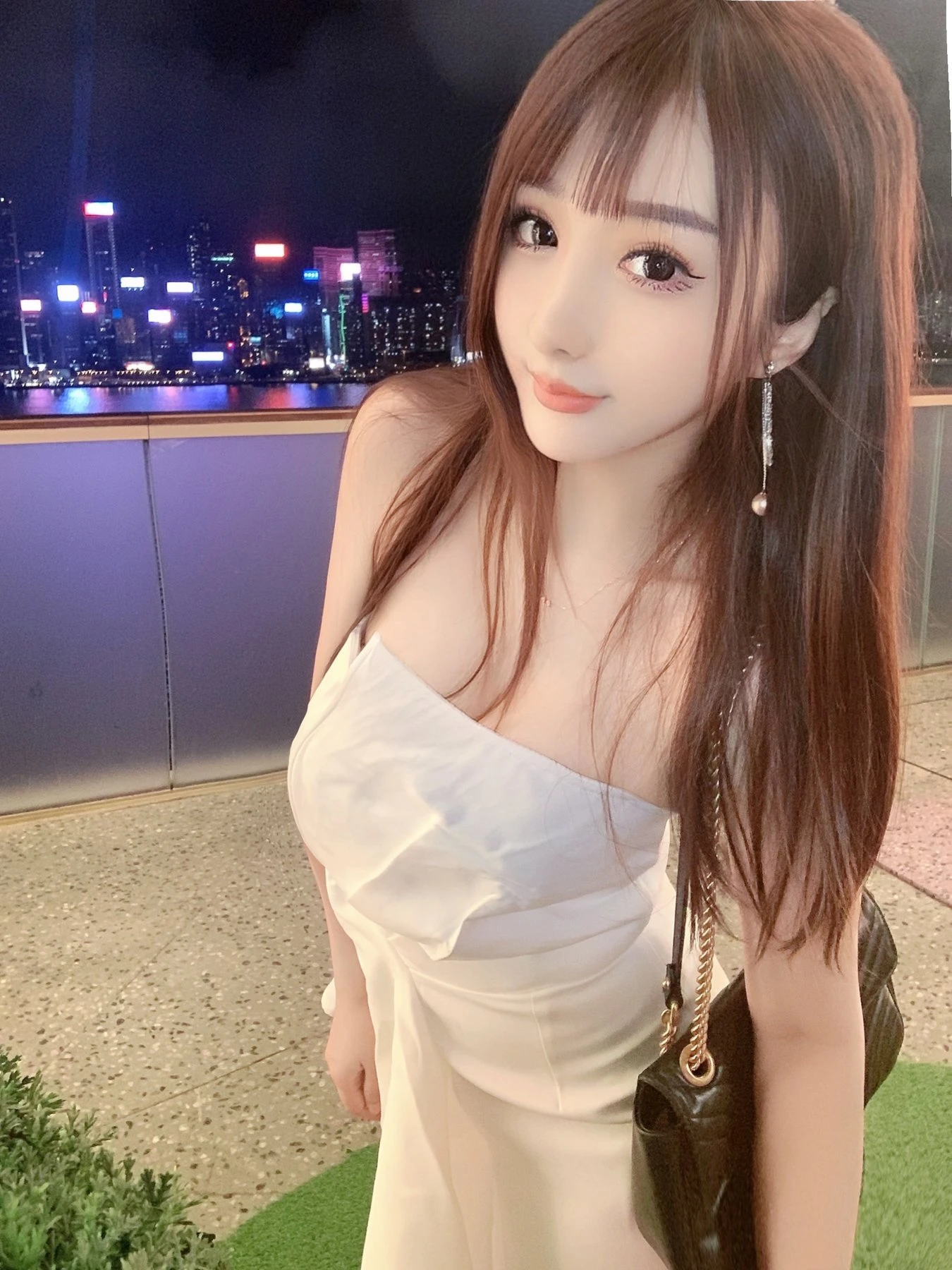 Soso – Chinese masseuse in Hong Kong — 5 / 6