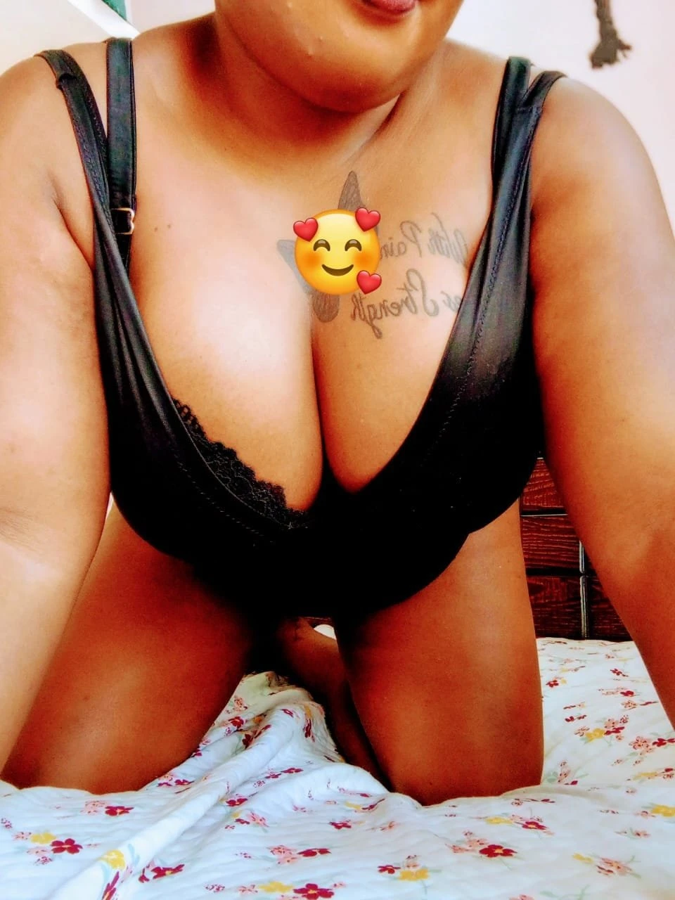 Liz – Kenyan escort in Bangalore — 4 / 6