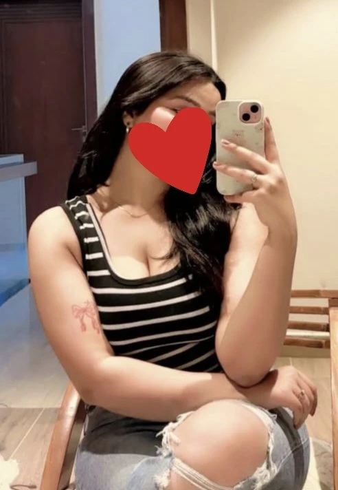 Prisha – Indian escort in Gurgaon — 3 / 5