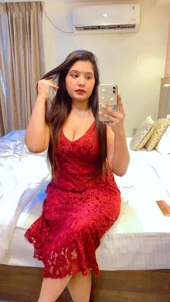 AMRITSAR PREET 𝟵𝟴𝟴𝟴𝟴𝟴𝟲𝟓𝟴𝟑 – Guinea Bissauan escort in Amritsar — 4 / 5