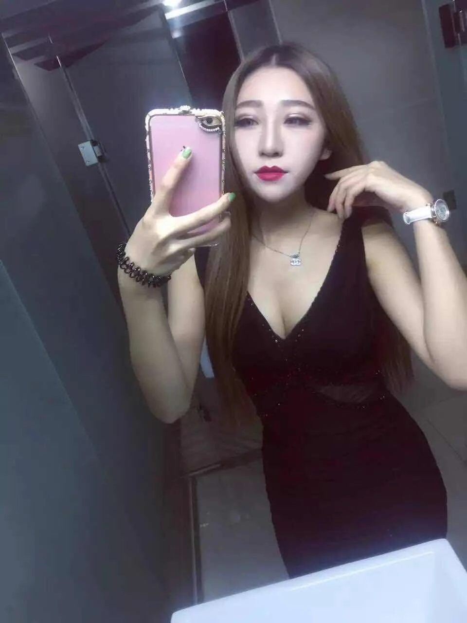 Mickey – Japanese escort in Hong Kong — 3 / 5