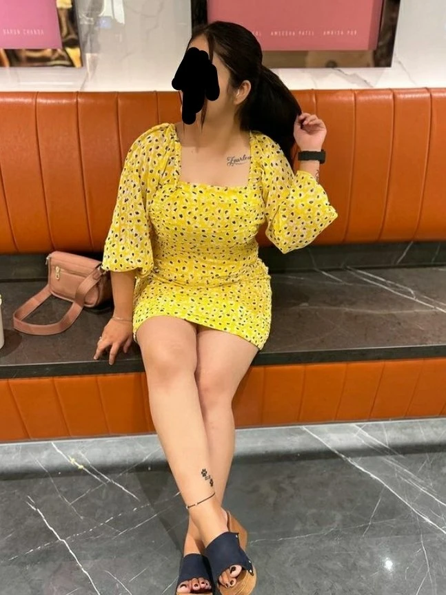 PRIYA ESCORT SERVICE CAM & REAL SERVICE – Indian escort in Candolim, Goa — 4 / 5