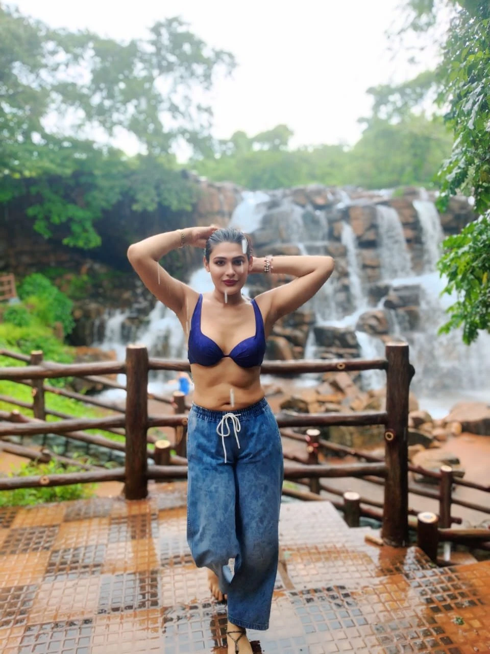 Ruhie Mallik – Indian escort in Candolim, Goa — 13 / 27