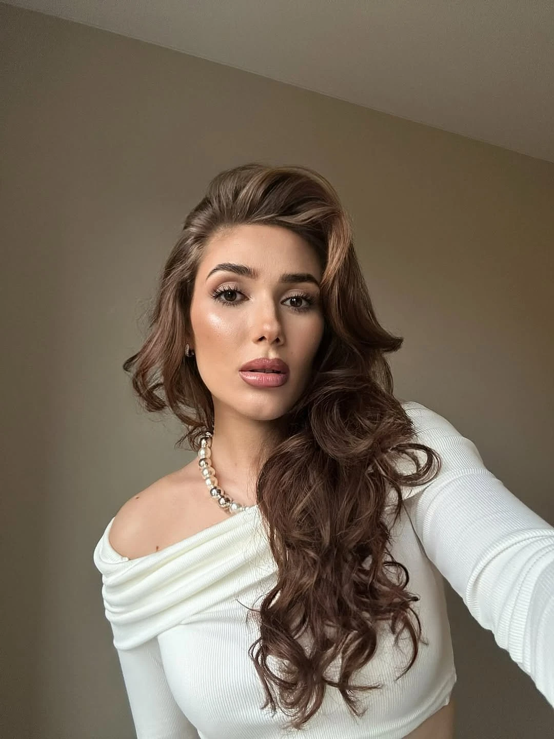 Nastya Filth Goddess – Russian escort in Hong Kong — 4 / 10