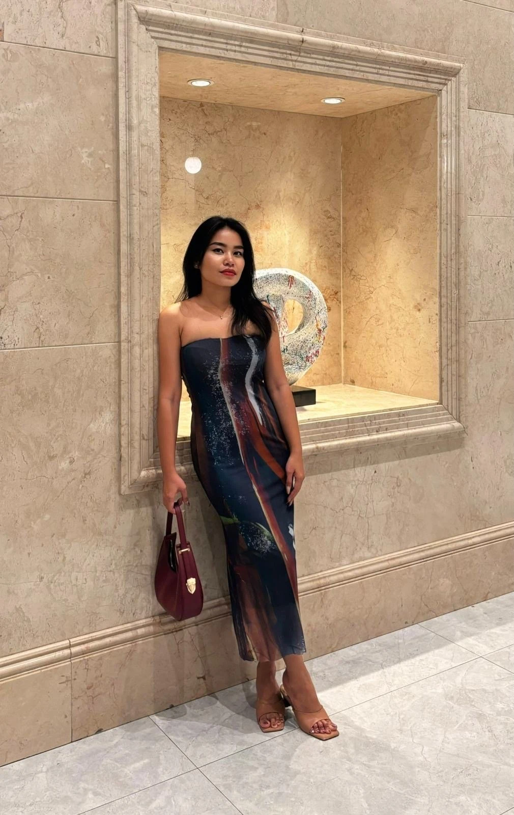 Happy weekend ! – Indonesian escort in Hong Kong — 4 / 8