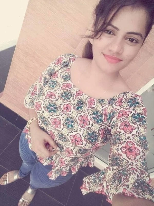 Bangalore Escorts 100% Genuine Service, – Albanian escort in Bangalore — 3 / 4