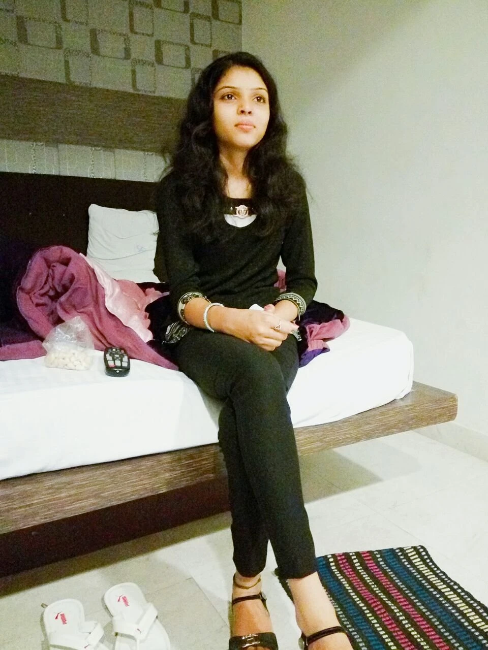 Neetha Service – Indian escort in Bangalore — 3 / 4
