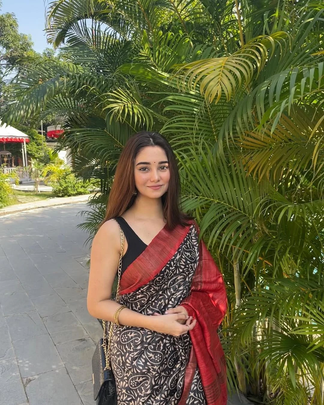 Gurugram DELHI Aerocity 5 Star Hotels – Indian escort in Gurgaon — 4 / 5